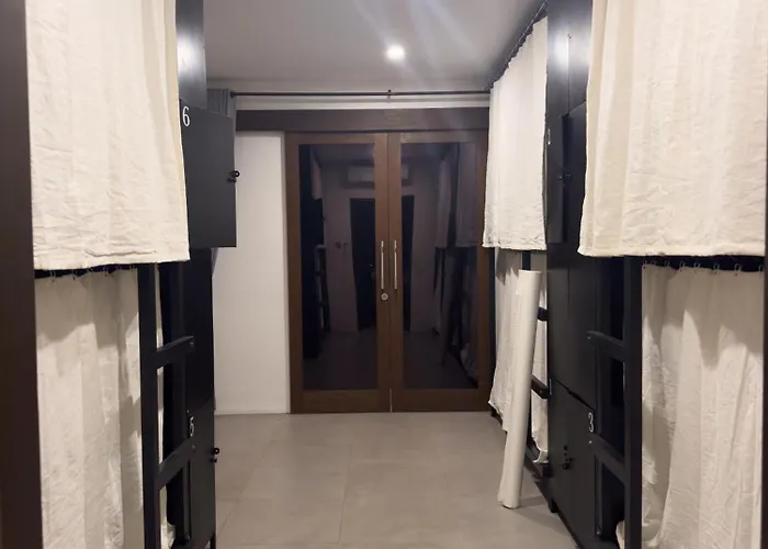 The Farm Party ホステル *